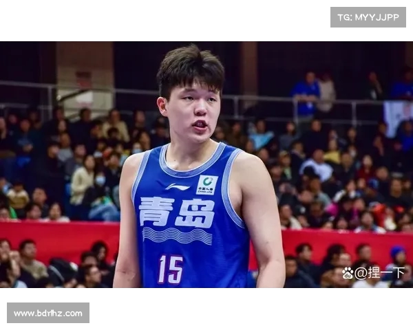 钟砍下!这位男篮后卫能否成为国家队新星?(中国男蓝后卫) 钟砍下!这位男篮后卫能否成为国家队新星?(中国男蓝后卫)